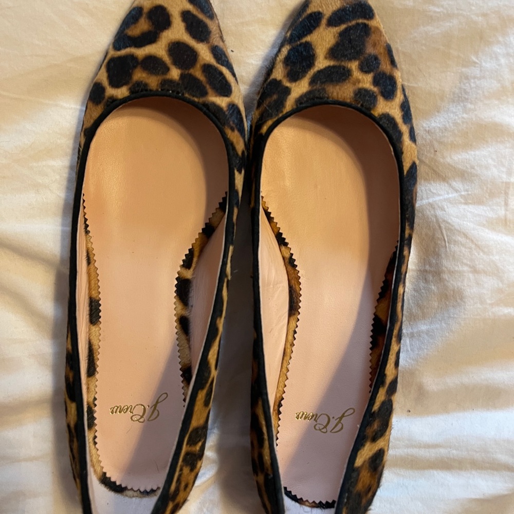 Brand new JCrew leopard flats with heel - Picture 3 of 3